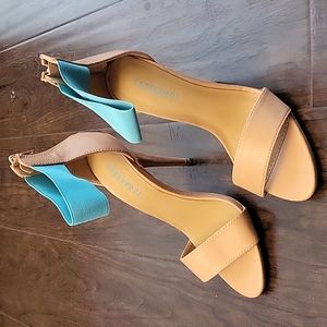 Forever 21 turquoise tan elastic band sandal heels sz 7